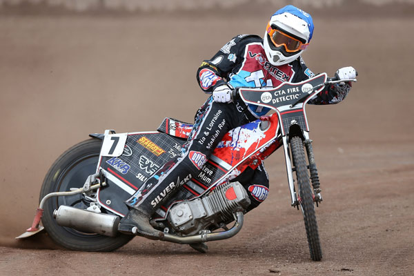 Ben-Morley_Thurrock-Hammers-v-Eastbourne-Eagles